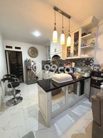 For Sale! Luxury House LT 215m2 Desain Modern di Sektor 2 - Bintaro For Sale! Luxury House LT 215m2 Desain Modern di Sektor 2 - Bintaro