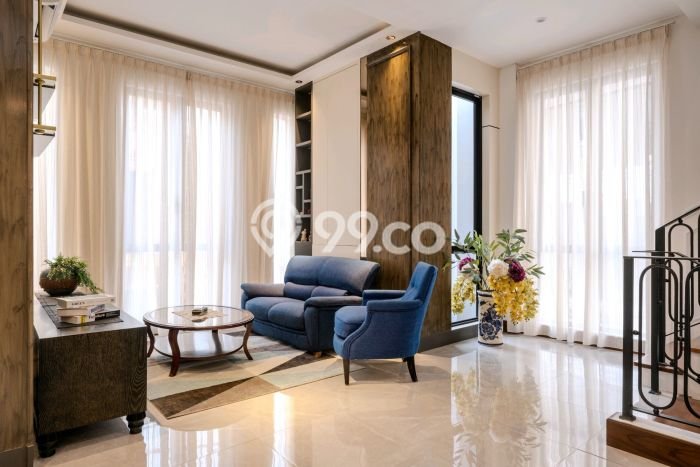 Rumah Elit Modern Tanpa Renovasi di Lebak Bulus Jakarta Selatan Rumah Elit Modern Tanpa Renovasi di Lebak Bulus Jakarta Selatan