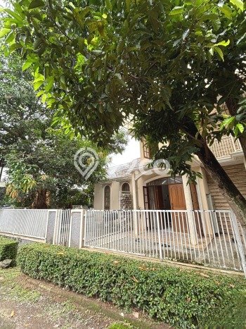 For Sale! Luxury House LT 215m2 Desain Modern di Sektor 2 - Bintaro For Sale! Luxury House LT 215m2 Desain Modern di Sektor 2 - Bintaro