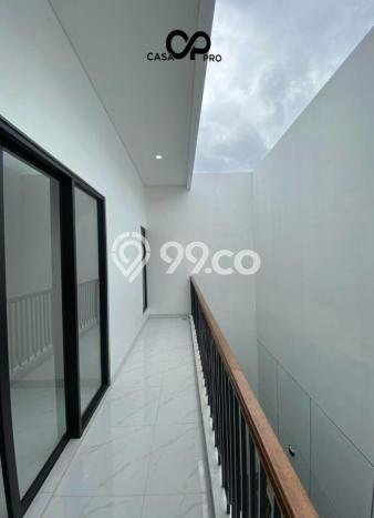 Dijual Rumah Premium dengan Fasilitas Sekitar Lengkap di BSD, Tangerang Selatan Dijual Rumah Premium dengan Fasilitas Sekitar Lengkap di BSD, Tangerang Selatan