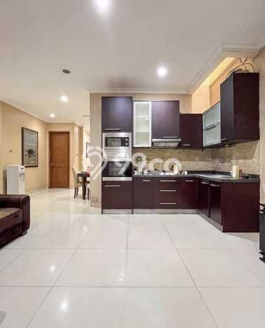 Rumah Elit Modern Tanpa Renovasi di Pondok Indah Jakarta Selatan Rumah Elit Modern Tanpa Renovasi di Pondok Indah Jakarta Selatan