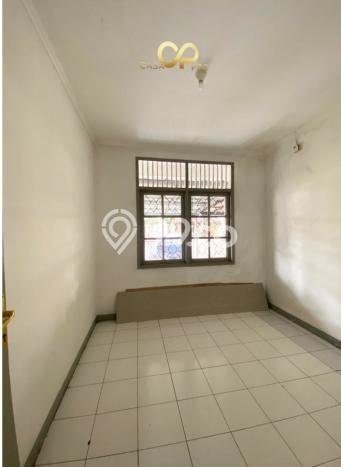 Rumah Minimalis 2 KT di Bintaro Jakarta Selatan Unfurnished Rumah Minimalis 2 KT di Bintaro Jakarta Selatan Unfurnished