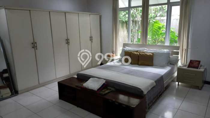 Dijual Rumah Mewah Elegan Dengan View Eksklusif di Bintaro, Jakarta Selatan Dijual Rumah Mewah Elegan Dengan View Eksklusif di Bintaro, Jakarta Selatan