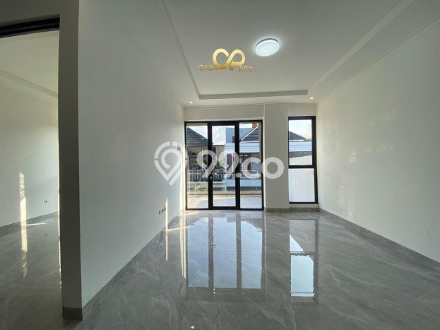 Hunian Mewah LB 220m2 Siap Pakai Desain Elegan di Bintaro, Tangerang Selatan Hunian Mewah LB 220m2 Siap Pakai Desain Elegan di Bintaro, Tangerang Selatan