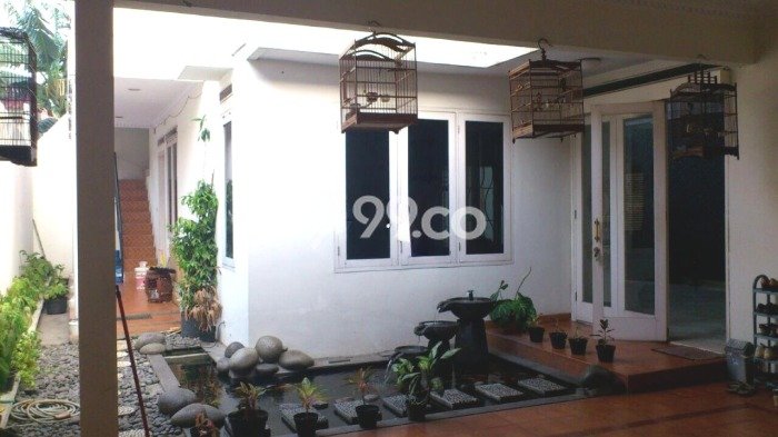Jual Rumah Luas Elegan Dengan View Eksklusif di Bintaro, Tangerang Selatan Jual Rumah Luas Elegan Dengan View Eksklusif di Bintaro, Tangerang Selatan