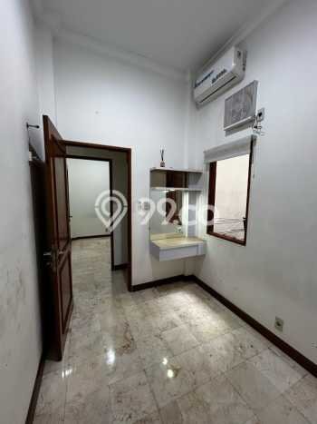 Hunian Elit LB 120m2 Siap Huni Desain Elegan di Kayu Putih, Jakarta Timur Hunian Elit LB 120m2 Siap Huni Desain Elegan di Kayu Putih, Jakarta Timur