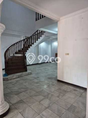 Siap Huni Hunian Elit 4 Kamar di Kelapa Gading Dekat ke Mana Pun Siap Huni Hunian Elit 4 Kamar di Kelapa Gading Dekat ke Mana Pun