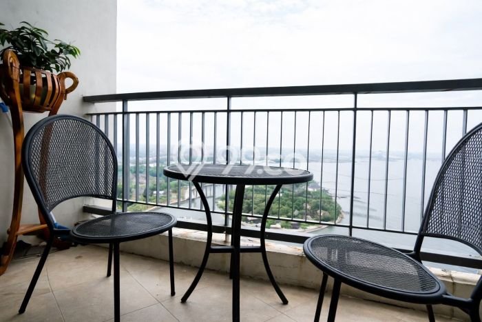 Apartemen Disewakan 3 Kamar Murah Siap Huni di Jakarta Utara, Luas 120m2 Apartemen Disewakan 3 Kamar Murah Siap Huni di Jakarta Utara, Luas 120m2