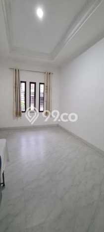Ready to Use! Luxury House LT 96m2 Desain Elegan di Sunter Ready to Use! Luxury House LT 96m2 Desain Elegan di Sunter