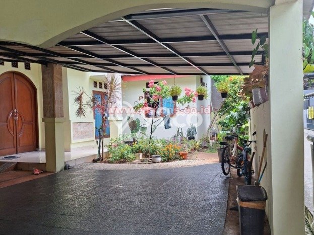 Siap Huni Rumah Mewah 4 Kamar di Kelapa Gading Dekat ke Mana Pun Siap Huni Rumah Mewah 4 Kamar di Kelapa Gading Dekat ke Mana Pun