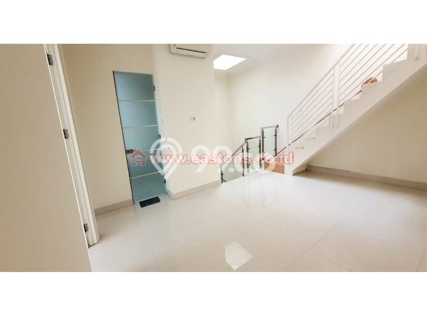 Rumah Mewah Dijual LT 105m2 di Kelapa Gading, Jakarta Utara Rumah Mewah Dijual LT 105m2 di Kelapa Gading, Jakarta Utara