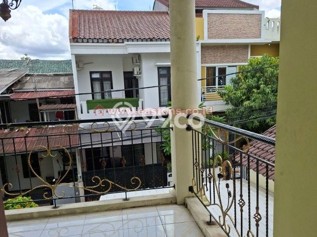 Siap Huni Rumah Mewah 4 Kamar di Kelapa Gading Dekat ke Mana Pun Siap Huni Rumah Mewah 4 Kamar di Kelapa Gading Dekat ke Mana Pun