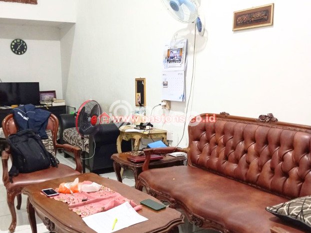 Dijual Rumah 5 Kamar Lokasi Ideal Nyaman dan Strategis di Kelapa Gading Dijual Rumah 5 Kamar Lokasi Ideal Nyaman dan Strategis di Kelapa Gading