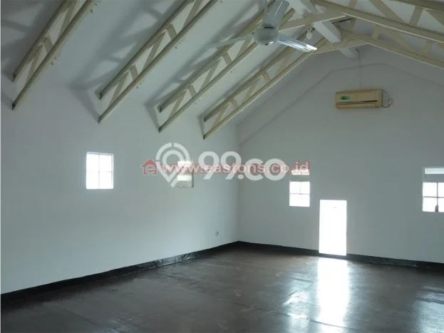 For Sale! Luxury House LT 70m2 Desain Modern di Percetakan Negara For Sale! Luxury House LT 70m2 Desain Modern di Percetakan Negara