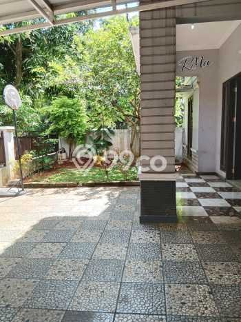 For Sale! Premium House LT 180m2 Desain Elegan di Cibubur For Sale! Premium House LT 180m2 Desain Elegan di Cibubur