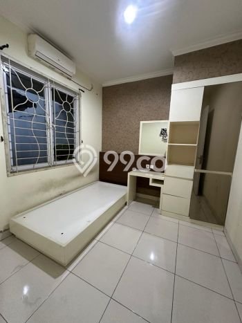 Rumah Modern 4 Kamar LT 160m2 di Legenda Wisata Rumah Modern 4 Kamar LT 160m2 di Legenda Wisata