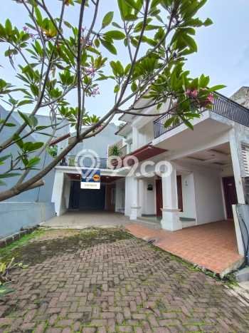 Hunian Elit LB 300m2 Siap Huni Desain Elegan di Cibubur, Depok Hunian Elit LB 300m2 Siap Huni Desain Elegan di Cibubur, Depok