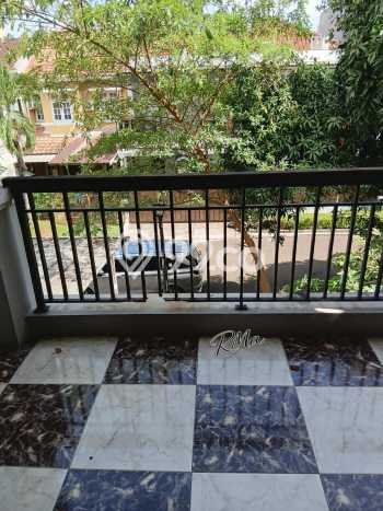 For Sale! Premium House LT 180m2 Desain Elegan di Cibubur For Sale! Premium House LT 180m2 Desain Elegan di Cibubur