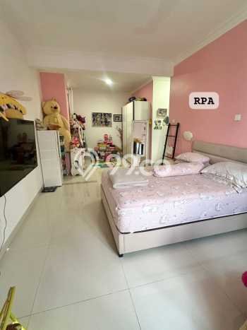 Ready to Use! Luxury House LT 268m2 Desain Elegan di Legenda Wisata Ready to Use! Luxury House LT 268m2 Desain Elegan di Legenda Wisata