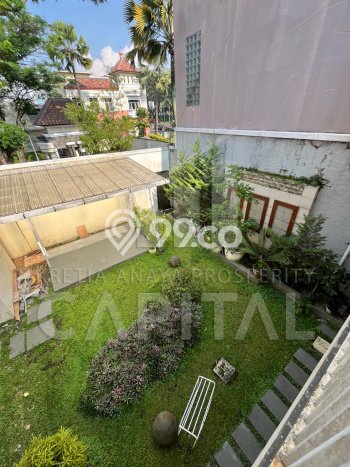 Disewakan! Rumah 5 Kamar Tidur &
4 Kamar Mandi di Kota Baru Parahyangan, Bandung Disewakan! Rumah 5 Kamar Tidur &
4 Kamar Mandi di Kota Baru Parahyangan, Bandung