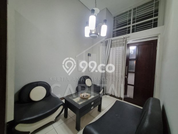 Disewakan! Rumah 3 Kamar Tidur &
1 Kamar Mandi di Kota Baru Parahyangan, Bandung Disewakan! Rumah 3 Kamar Tidur &
1 Kamar Mandi di Kota Baru Parahyangan, Bandung