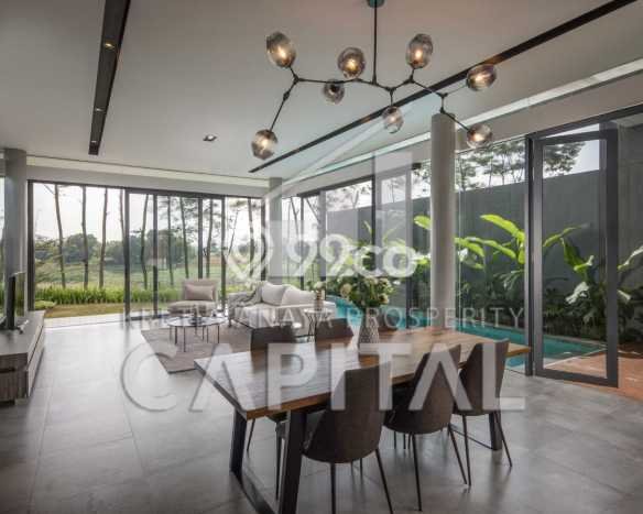 Hunian Elit LB 450m2 Siap Pakai Desain Elegan di Kota Baru Parahyangan, Bandung Hunian Elit LB 450m2 Siap Pakai Desain Elegan di Kota Baru Parahyangan, Bandung