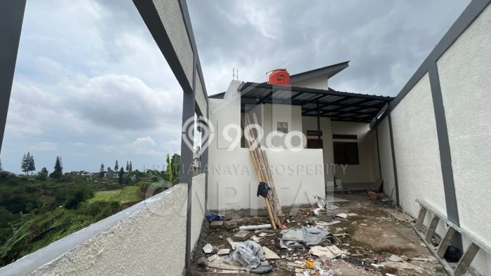 Rumah Minimalis 3 Kamar LT 120m2 di Cihanjuang Rumah Minimalis 3 Kamar LT 120m2 di Cihanjuang