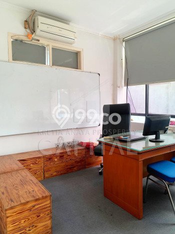 Ruko Bagus Dijual LB 343m2 Lokasi Strategis Bandung Area Cocok untuk Bisnis Ruko Bagus Dijual LB 343m2 Lokasi Strategis Bandung Area Cocok untuk Bisnis