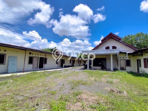 Unit Gudang Paling Strategis di Kasihan Bantul dengan LB 1200m2 Unit Gudang Paling Strategis di Kasihan Bantul dengan LB 1200m2