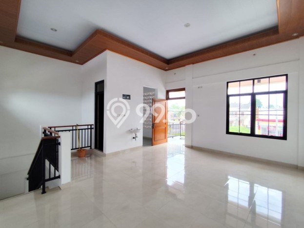 Unit Ruko Disewa Lokasi Ngaglik, Sleman Spesifikasi Luas Bangunan 91m2 Unit Ruko Disewa Lokasi Ngaglik, Sleman Spesifikasi Luas Bangunan 91m2