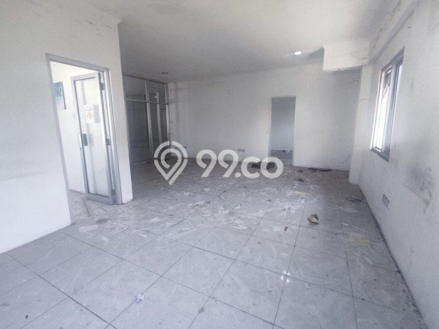 Unit Gudang disewakan di Bantul Bantul dengan LT 2800m2 / LB 1820m2 Unit Gudang disewakan di Bantul Bantul dengan LT 2800m2 / LB 1820m2