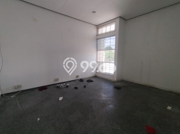 Ruko Komersial Disewakan di Mergangsan Yogyakarta Luas 350m2 Ruko Komersial Disewakan di Mergangsan Yogyakarta Luas 350m2