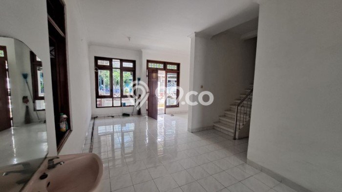 Jual Rumah Strategis Bagus Punya 5 KT di Kasihan Bantul - Jual Rumah Strategis Bagus Punya 5 KT di Kasihan Bantul -