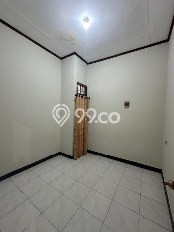 For Sale Rumah 4 Kamar Lokasi Strategis Nyaman dan Strategis di Umbulharjo For Sale Rumah 4 Kamar Lokasi Strategis Nyaman dan Strategis di Umbulharjo
