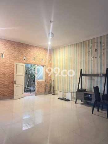 Rumah Modern Cantik 5 Kamar Bisa Langsung Pindah di Mlati Rumah Modern Cantik 5 Kamar Bisa Langsung Pindah di Mlati