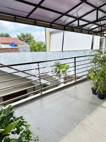 Jual Rumah Mewah Megah Dengan View Cantik di Condong Catur, Sleman Jual Rumah Mewah Megah Dengan View Cantik di Condong Catur, Sleman