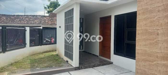 Rumah Modern Cantik 3 Kamar Siap Huni di Godean Rumah Modern Cantik 3 Kamar Siap Huni di Godean