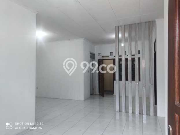 Disewakan! Rumah 2 Kamar Tidur &
2 Kamar Mandi di Cimahi, Bandung Disewakan! Rumah 2 Kamar Tidur &
2 Kamar Mandi di Cimahi, Bandung