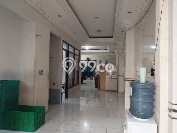 Disewakan Ruko komersial di Batununggal luas bangunan 200m2 Disewakan Ruko komersial di Batununggal luas bangunan 200m2
