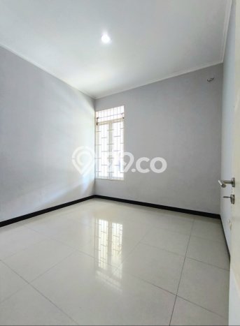 Jarang Ada! Rumah Sewa 2 Kamar Nyaman Siap Huni Kopo Jarang Ada! Rumah Sewa 2 Kamar Nyaman Siap Huni Kopo