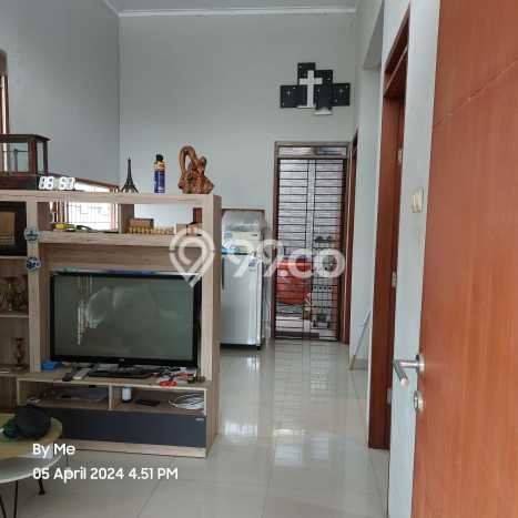 Rumah Modern Cantik 2 KT Bisa Langsung Pindah di Baleendah Rumah Modern Cantik 2 KT Bisa Langsung Pindah di Baleendah