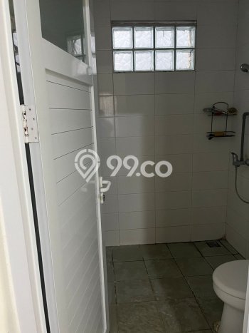Disewakan Rumah Murah di Holis Cigondewah Bandung Punya 4 Kamar Tidur Disewakan Rumah Murah di Holis Cigondewah Bandung Punya 4 Kamar Tidur