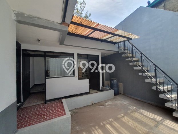 Sewa Rumah Murah di Caringin Bandung Punya 3 Kamar Tidur Sewa Rumah Murah di Caringin Bandung Punya 3 Kamar Tidur