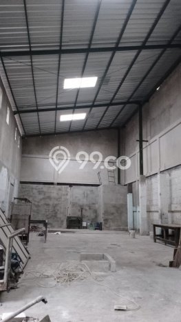 Disewakan Gudang di Kiaracondong Bandung LT 450m2, LB 250m2 Disewakan Gudang di Kiaracondong Bandung LT 450m2, LB 250m2