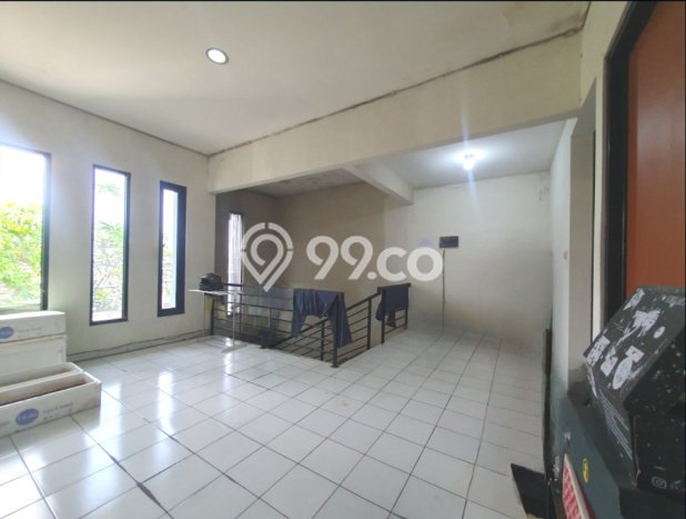 Unit Kost Dijual di Holis Cigondewah dengan 8 Kamar Area Strategis Unit Kost Dijual di Holis Cigondewah dengan 8 Kamar Area Strategis