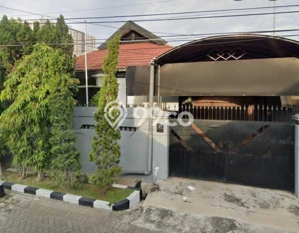 Hunian Elit LB 200m2 Siap Huni Desain Elegan di Manyar, Surabaya Hunian Elit LB 200m2 Siap Huni Desain Elegan di Manyar, Surabaya