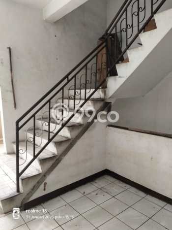 Unit Ruko Dijual di Bubutan Surabaya Luas Bangunan 240m2 Unit Ruko Dijual di Bubutan Surabaya Luas Bangunan 240m2