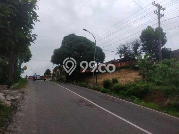 Dijual Cepat Rumah Bagus Siap Huni LB 200m2 di Gunung Pati, Semarang Dijual Cepat Rumah Bagus Siap Huni LB 200m2 di Gunung Pati, Semarang