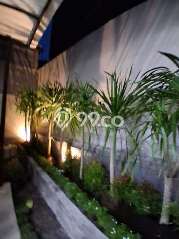 Dijual Cepat Rumah Bagus Siap Huni LB 150m2 di Semarang Barat, Semarang Dijual Cepat Rumah Bagus Siap Huni LB 150m2 di Semarang Barat, Semarang
