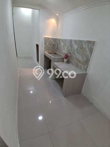 Dijual Cepat Rumah Bagus Siap Huni LB 150m2 di Semarang Barat, Semarang Dijual Cepat Rumah Bagus Siap Huni LB 150m2 di Semarang Barat, Semarang